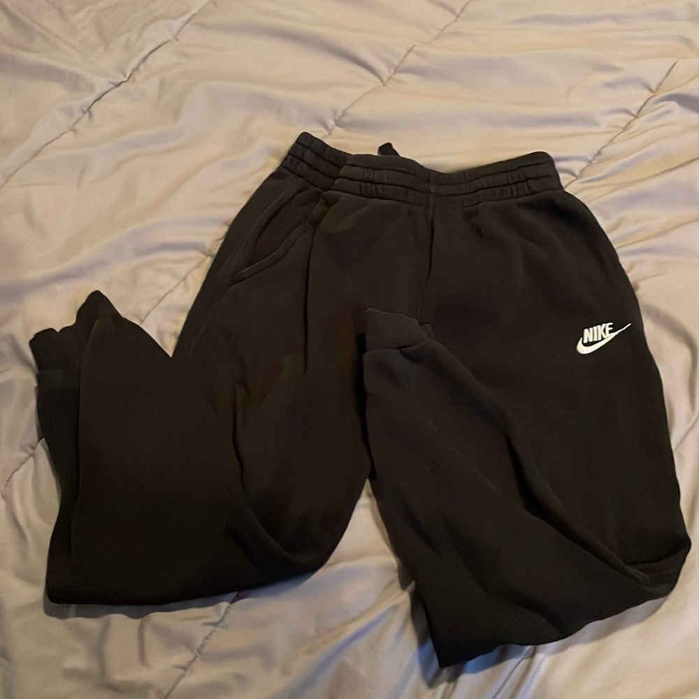 Nike Black Sweatpants with White Logo - Kids